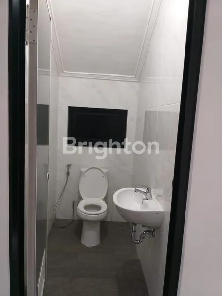 image RUKO 4 LT BARU GRESS WIJAYA KUSUMA SURABAYA, COCOK UTK KANTOR TOKO DLL (7)