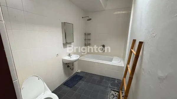 image RUMAH SEMI VILLA SIAP HUNI FULL FURNISHED  DEWI SRI LEGIAN (8)