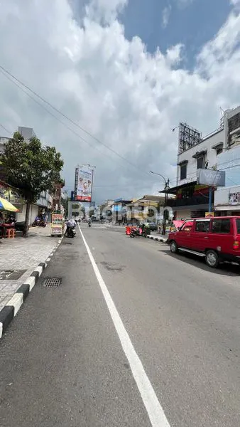 image RUKO 3 LT ALUN ALUN KOTA BATU (6)