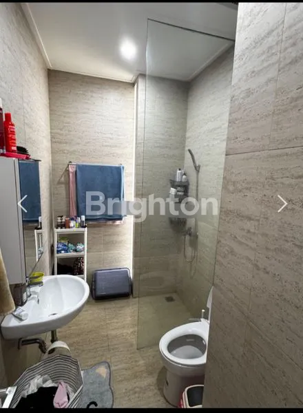image RUMAH 2 LANTAI FULLY-FURNISHED DEKAT MALL BINTARO (5)