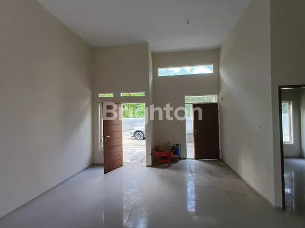 image RUMAH CLUSTER TANAH LUAS 160M² DI ARIFIN AHMAD (6)