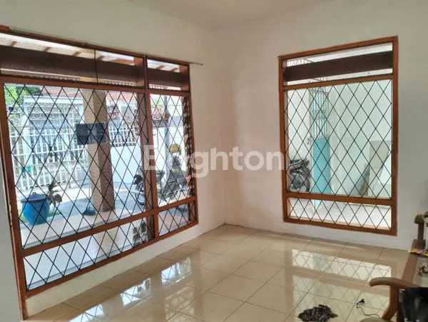 image RUMAH SIAP HUNI HARGA NEGO SAMPAI DEAL DI DAERAH BUNGA-BUNGA KOTA MALANG (3)