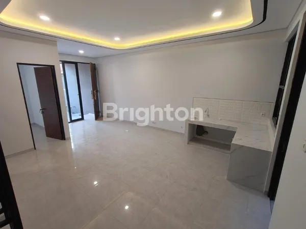 image RUMAH MEWAH HARGA 2M-AN AREA MANYAR DEKAT GALAXY MALL, RAYA MERR (4)