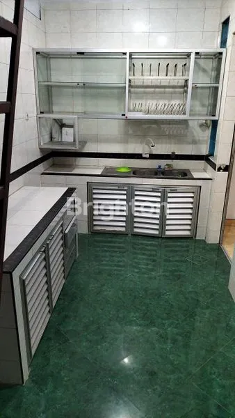 image RUMAH SIAP HUNI JELAMBAR JAKARTA BARAT (3)