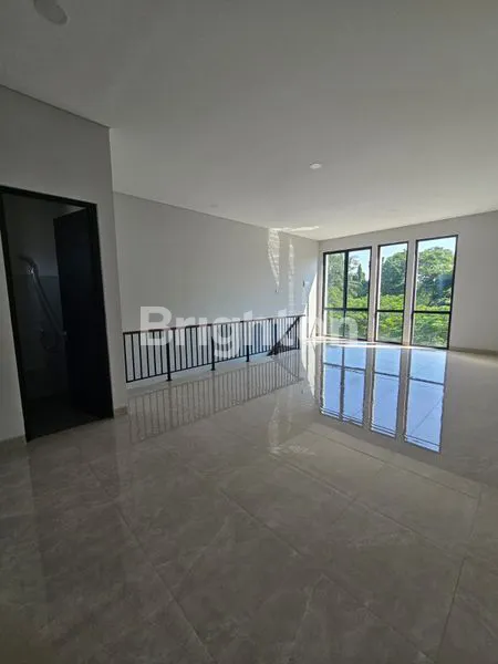 image DISEWAKAN RUKO 3 LANTAI LB 171 M2 DI BOULEVARD KOTA WISATA CIBUBUR (5)