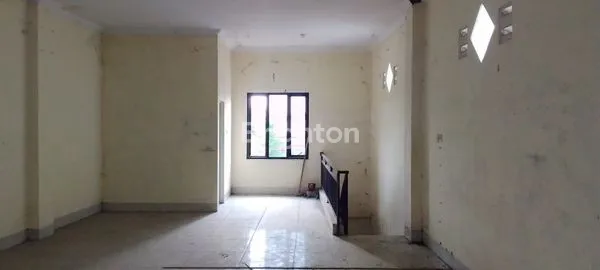 image RUKO 2 LANTAI DI JL. SUKOWATI SRAGEN (5)