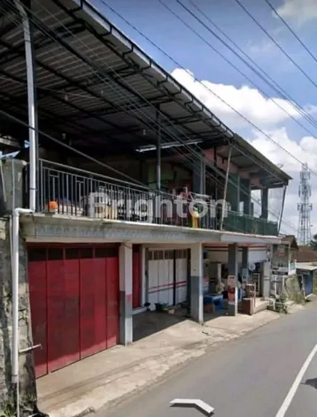 TEMPAT USAHA DAN TEMPAT TINGGAL DI AREA INDUSTRI BAWEN