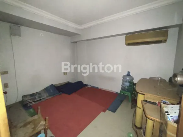 image RUKO GANDENG 3 LANTAI BEKAS KANTOR TAMAN RATU JAKARTA BARAT (2)