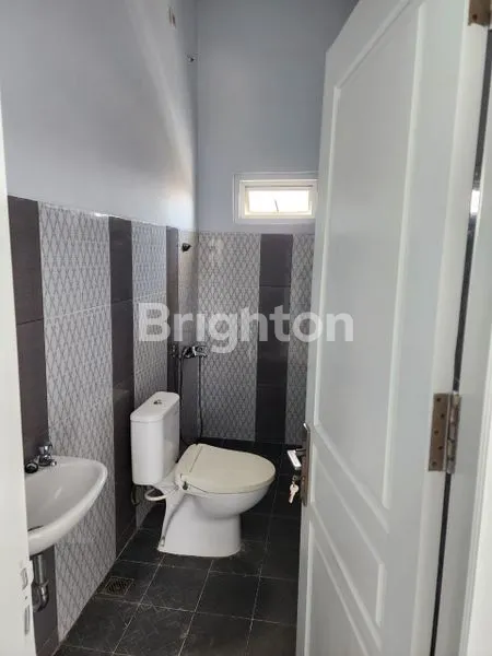 image RUMAH 2 LANTAI SHM PLOSO TIMUR SIAP HUNI (5)