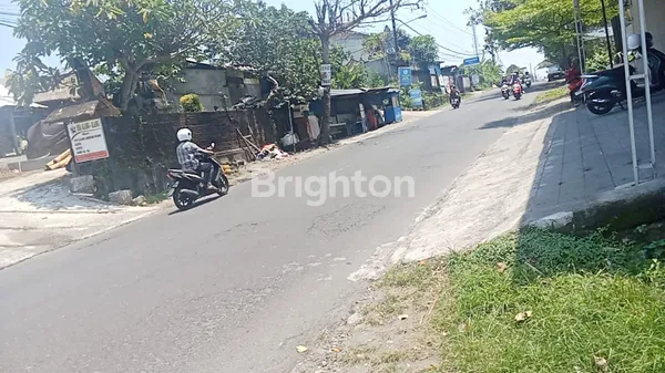 image DISEWAKAN RUKO MURAH HARGA NEGO TIPIS DI LOKASI STRATEGIS! COCOK UNTUK USAHA/KANTOR. SHM LENGKAP. (4)