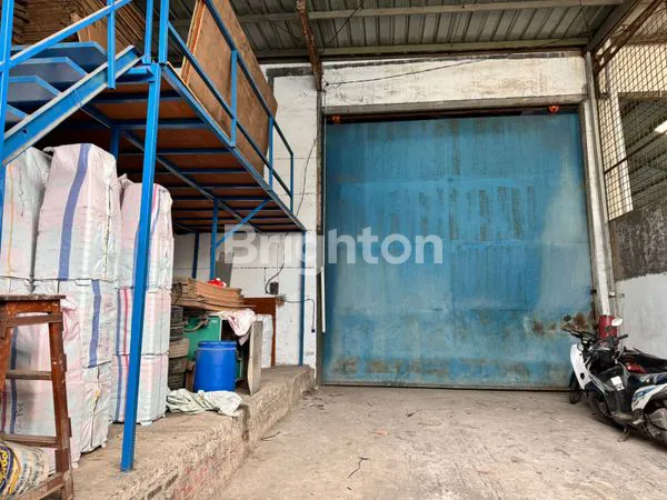 image GUDANG SIAP PAKAI DI KOSAMBI PERMAI DADAP TANGERANG DEKAT BANDARA SOEKARNO HATTA, JAKARTA BARAT DAN JAKARTA UTARA.  (7)