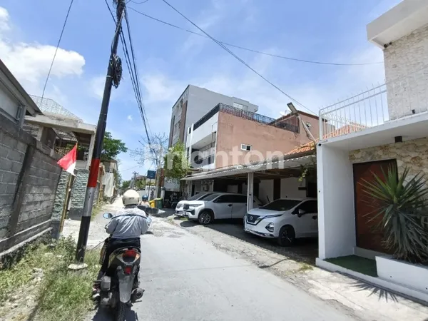 image JUAL RUMAH JL PURA MERTASARI, DEKAT SUNSET ROAD, GLOGOR CARIK, IMAM BONJOL (2)