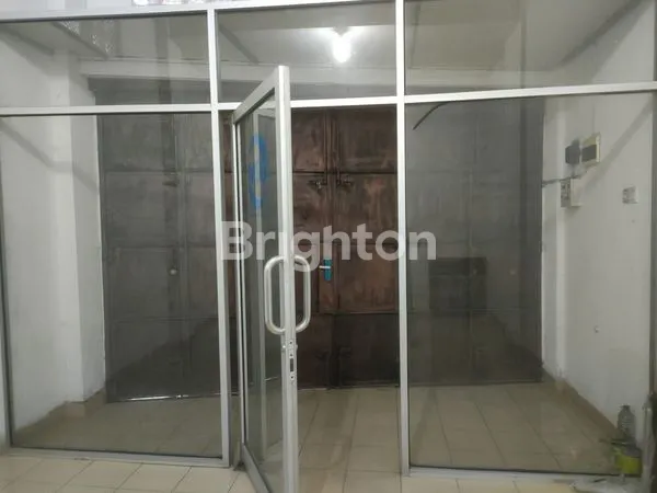 image RUKO 3 LANTAI – KOMPLEK ISTANA PRIMA, JLN. BRIGJEND KATAMSO MEDAN\N (1)