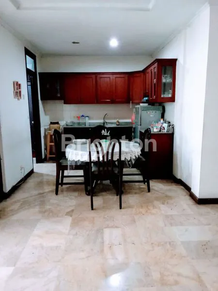 image RUMAH 2 LANTAI LT 255 DI BINTARO (1)