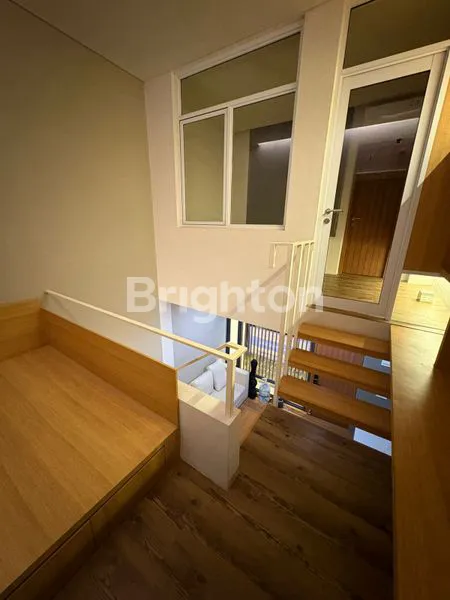 image RUMAH UNIK NAN CANTIK DAN MINIMALIS  FULL FURNISH DI FLEEKHAUS BSD (2)