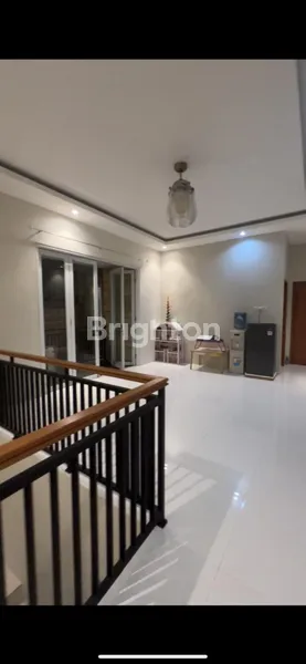 image RUMAH CANTIK RAPIH SIAP HUNI KOMPLEK WALIKOTA JAKUT (8)