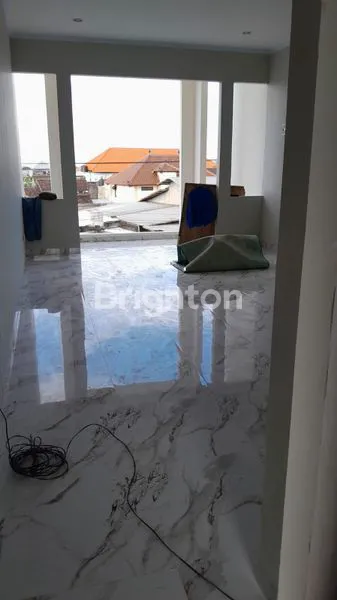 image RUKO BARU SIAP HUNI, DEPAN PASAR SUBUR, 2.2M (5)