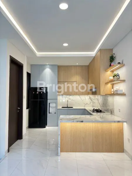 image RUMAH SIAP HUNI 3KT DI CLUSTER ECHANTE LAVON TANGERANG (4)