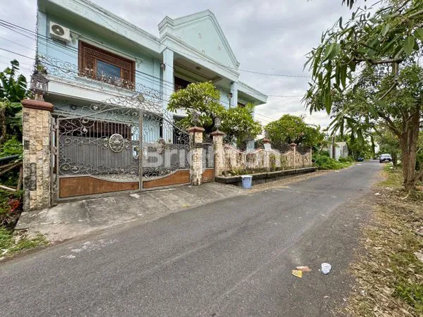 image RUMAH LUAS, BESAR DAN MEWAH DI DENPASAR SELATAN (2)