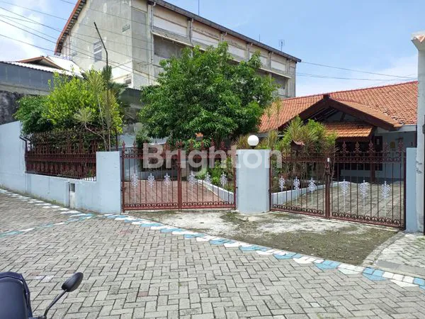 image RUMAH BESAR HALAM SUPER LUAR KUTISARI SURABAYA  (3)