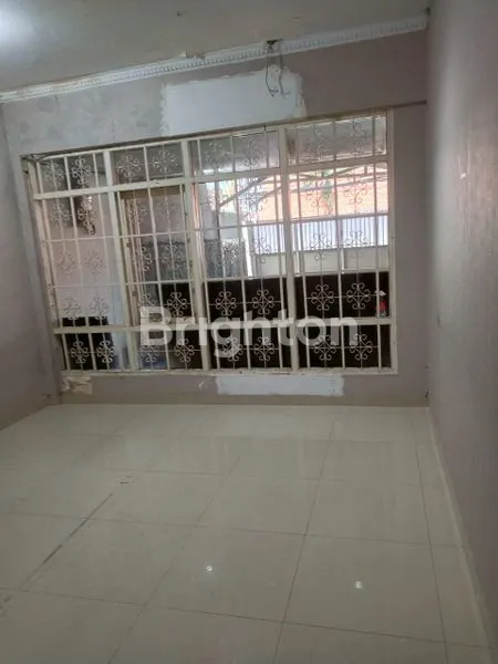 image DISEWA RUMAH LUAS 2 LT DI CAWANG BARU JATINEGARA - JAKARTA TIMUR (3)