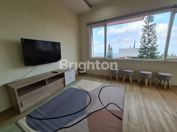 image VILLA 3 LANTAI MINIMALIS BAGUS DI BATU JAWA TIMUR DEKAT HOTEL GOLDEN TULIP  (3)