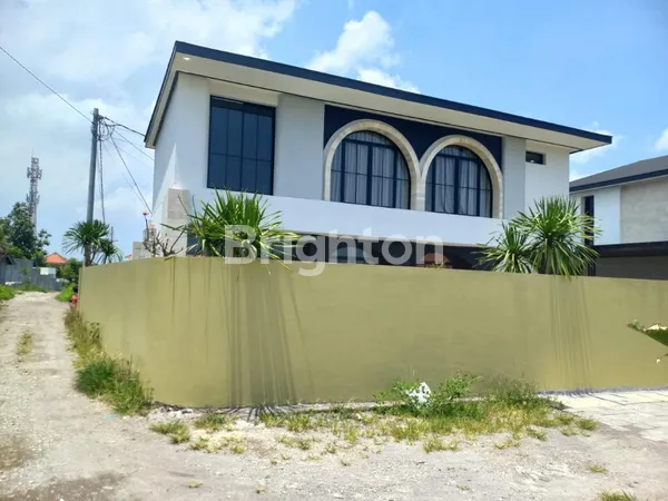 image INVESTASI PREMIUM CANGGU VIBES: JUAL VILLA MEWAH 4 KAMAR TIDUR SIAP HUNI DI MUNGGU, BADUNG - SHM! (7)