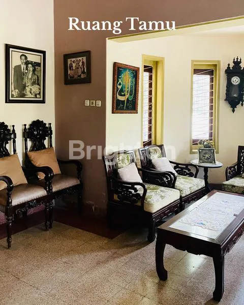 image RUMAH LUAS, 8 KAMAR DI JALAN RAYA SURABAYA (1)