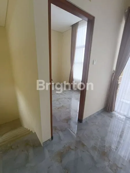 image RUMAH BARU 2 LANTAI DI SUKOHARJO, SHM (6)