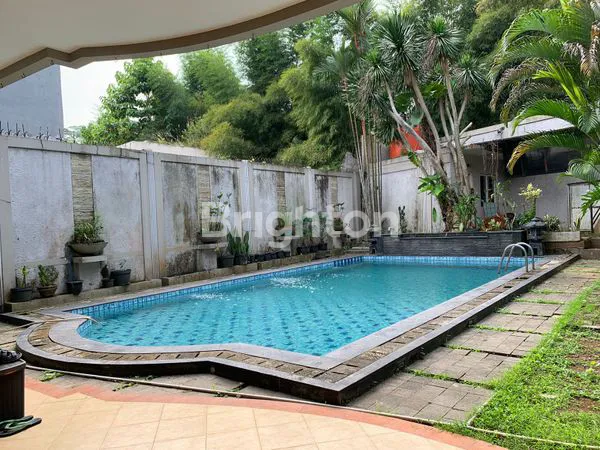 image RUMAH MEWAH MURAH SENTUL CITY BOGOR (5)