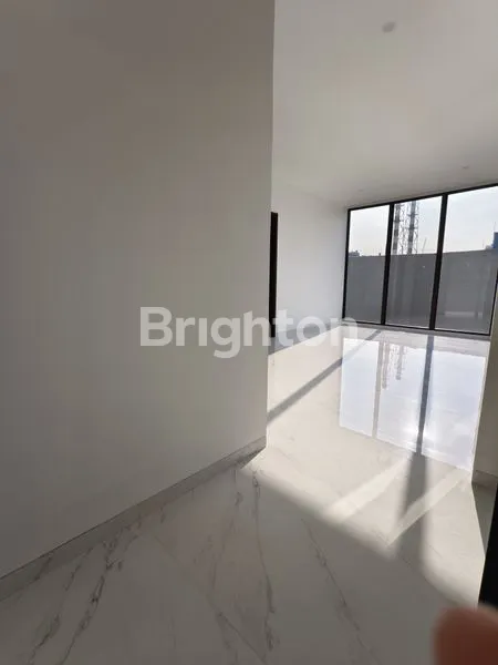 image RUMAH EKSLUSIF BREZZA PANTAI MUTIARA BY INTILAND PANTAI MUTIARA JAKARTA UTARA (6)