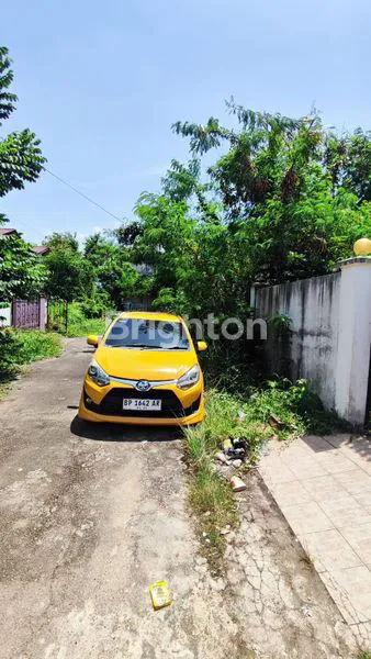 RUMAH KANTOR . MURAH. OCEAN PARK ESTATE. (WATER FRONT CITY COMPLEX) MARINA. BATAM.\\N