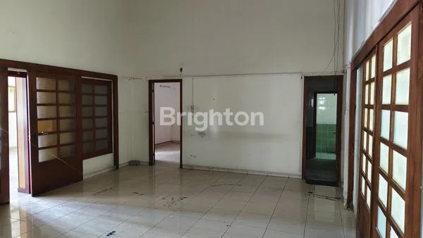 image RUANG USAHA STRATEGIS DEKAT ALUN-ALUN MAGELANG (5)