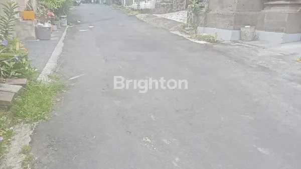 image SEWA RUMAH 3 LANTAI 4 BR PADANG SAMBIAN HADAP UTARA (2)