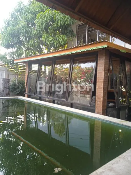 image VILLA LUAS 3,8 ARE ISI 4 BANGUNAN DI UNGASAN JIMBARAN (4)