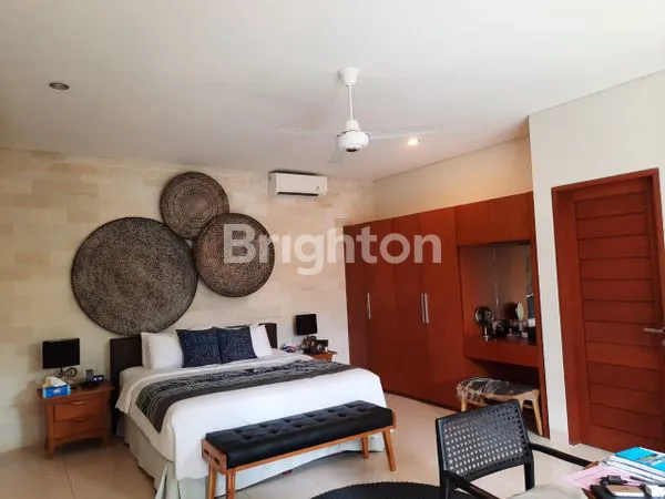 image VILLA 3+1BEDROOMS IN BEACH AREA SANUR (6)