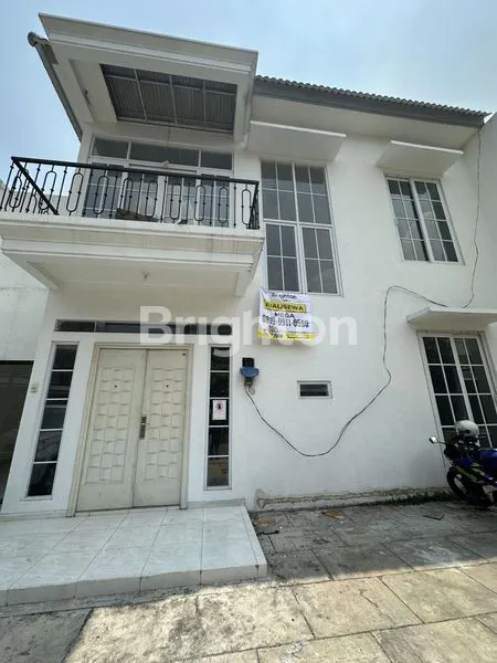 image RUMAH 2LT GRESS SELANGKAH TOL SIDOARJO (1)