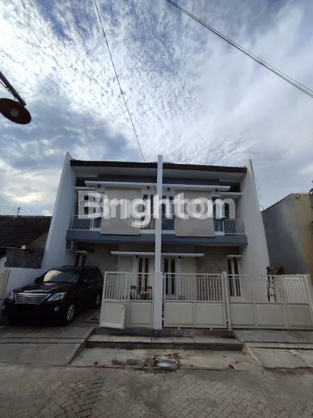 image GADING INDAH REGENCY,  MODERN MINIMALIS, SIAP HUNI, SURABAYA (1)