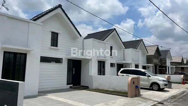 image RUMAH MINIMALIS MODERN DEKAT PASAR GADANG MALANG\\N (1)