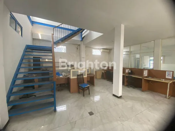 image GEDUNG EX KANTOR DI JALAN SIMOKALANGAN SURABAYA (6)