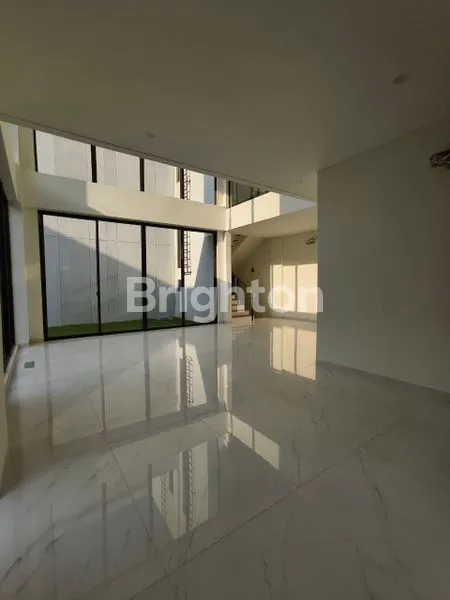 image PERUMAHAN BREZZA PANTAI MUTIARA PLUIT STANDAR TYPE 7X18.5 3LANTAI (2)