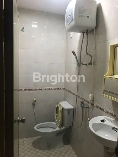 image RUMAH DARMO SENTOSA DEKAT TOL SATELIT SURABAYA BARAT (5)