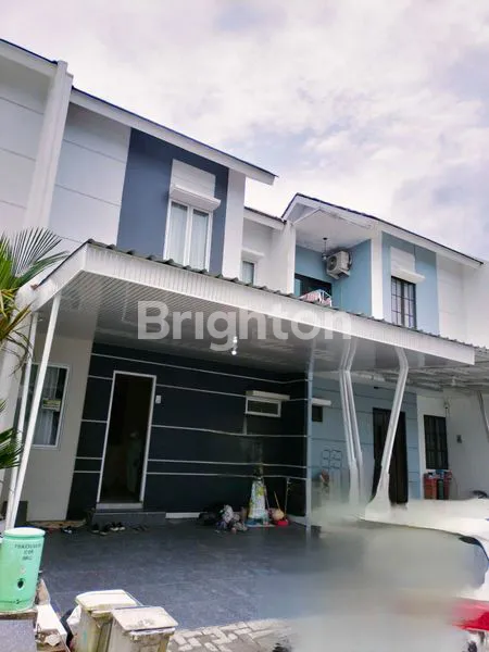 image RUMAH 2 LANTAI GRAND CITY (1)