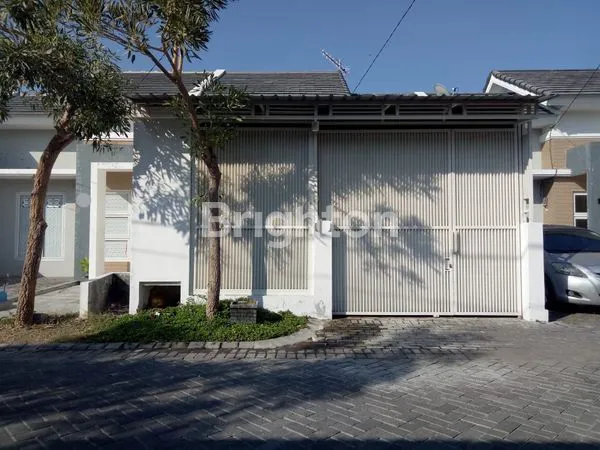 image RUMAH SEMI FURNISHED DI SWP RESIDENCE RAYA KEPATIHAN BENOWO (1)