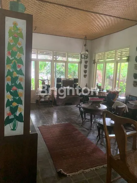 image SEWA RUMAH DI AREA KOMERSIL SANUR CENTRAL DAN JALAN KAKI KE PANTAI (3)