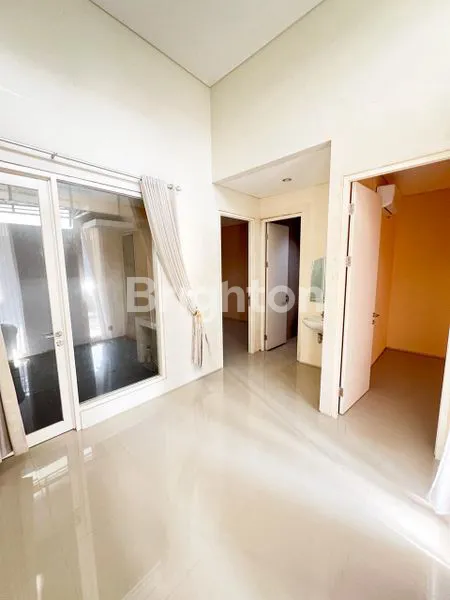 image RUMAH SIAP HUNI DI NORTHWESTPARK, 2 KT, HADAP TAMAN (2)