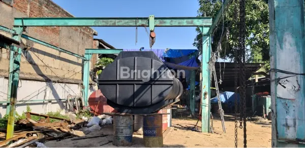 image GUDANG HITUNG TANAH DI RAYA RUNGKUT, BISA UNTUK APARTEMEN, HOTEL, RUKO, ATAU PUN WORKSHOP (3)