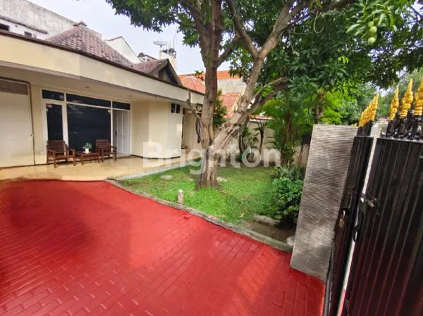 image JUAL RUMAH 8 KAMAR TIDUR DEKAT KAWASAN DARMO SURABAYA (2)