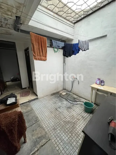 image RUMAH TERAWAT BENDUL MERISI SIAP HUNI DEKAT MARGOREJO (8)