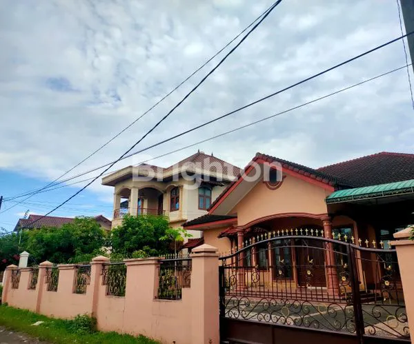 image RUMAH MEWAH 6KT DI MEDAN SELAYANG (1)